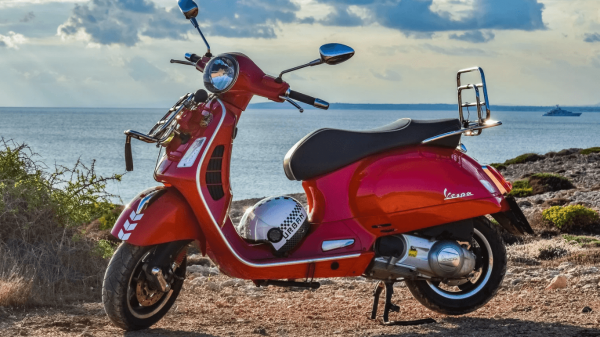 Rent-a-scooter-Trogir-piaggio